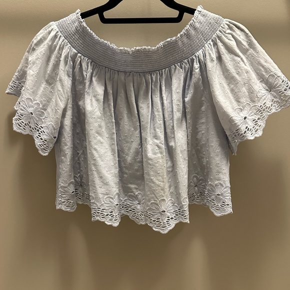 Tularosa light blue eyelet off the shoulder crop top. - Picture 6 of 6